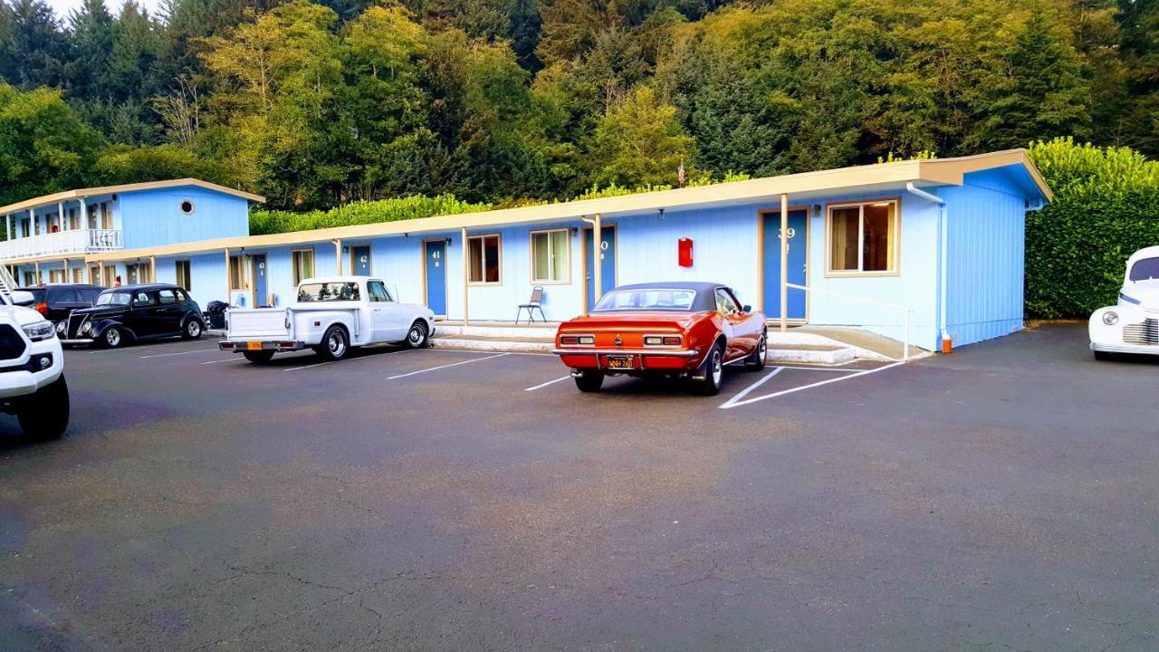 Winchester Bay Inn Reedsport Bagian luar foto