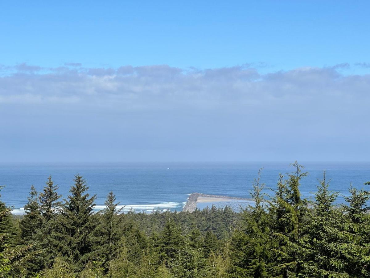 Winchester Bay Inn Reedsport Bagian luar foto